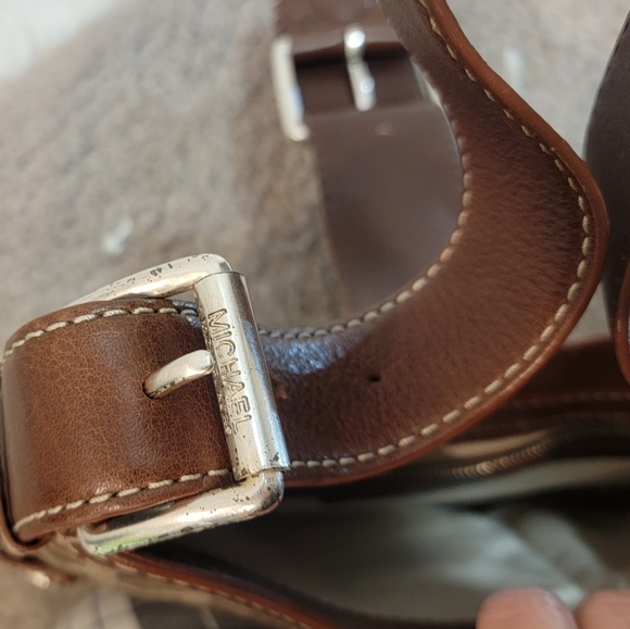 Michael Kors handbag - Picture 5 of 7